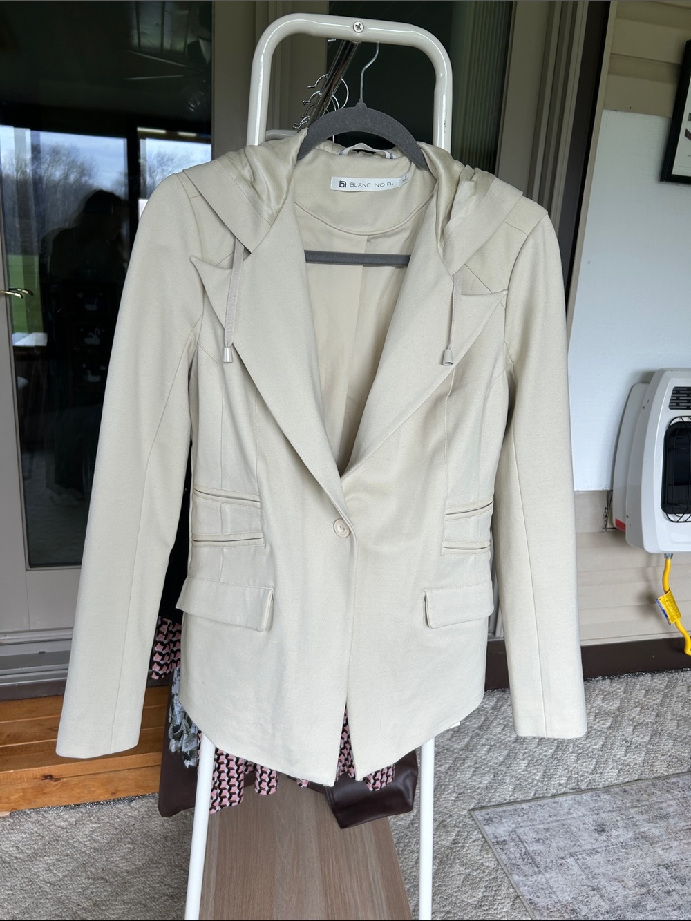 blanc noir Cream Hooded Single-Button Blazer